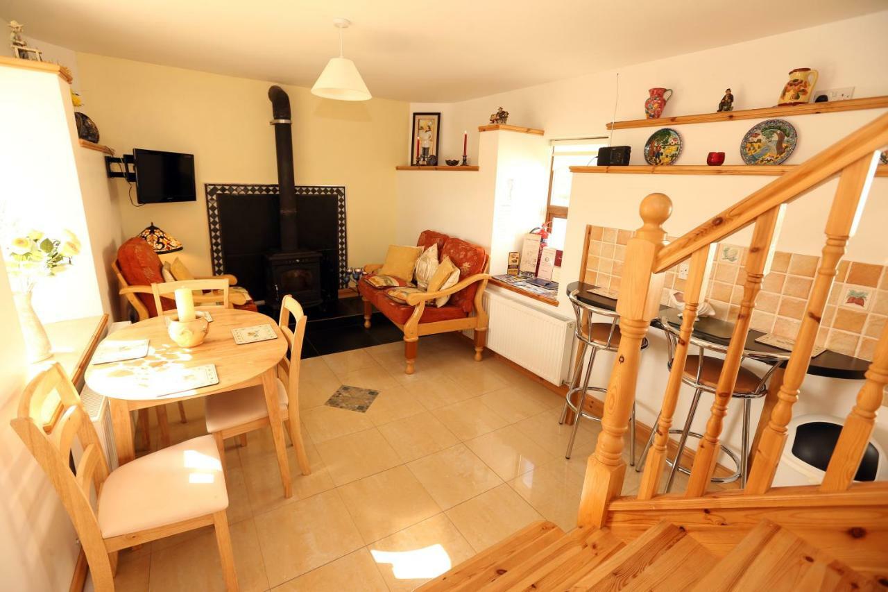 Beezies Self Catering Cottages Grange  Eksteriør billede